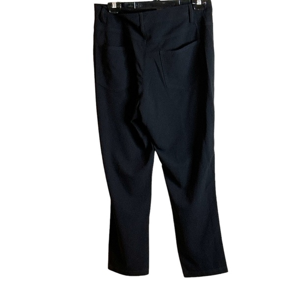 Bcbgeneration Knit Twill Cropped Flare Pants in Black Size Small - Picture 5 of 9